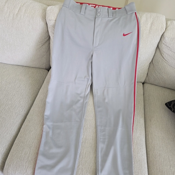 NIKE Baseball Men's Gray Pants with Red Accents Size M - Picture 1 of 12